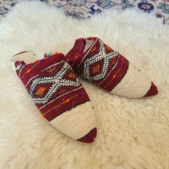 NWT Upcycled Moroccan Rug Slippers Size S [Womens 5.5-6.5] - Picture 7 of 8